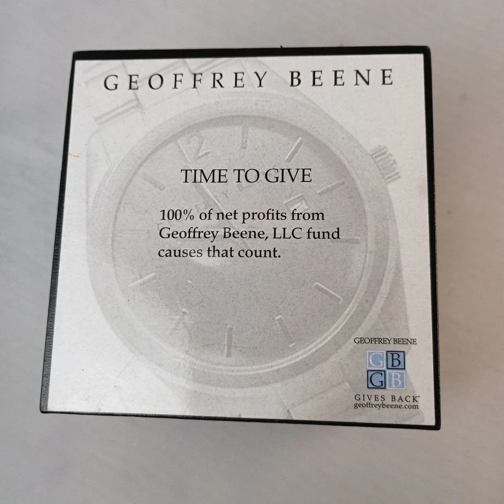 Geoffrey Beene Silver Toned Stainless Steel Men's Watch GB8071SL New In Box